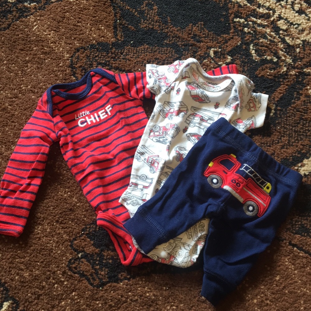 Carter NWOT preemie bundle. Bundle and save